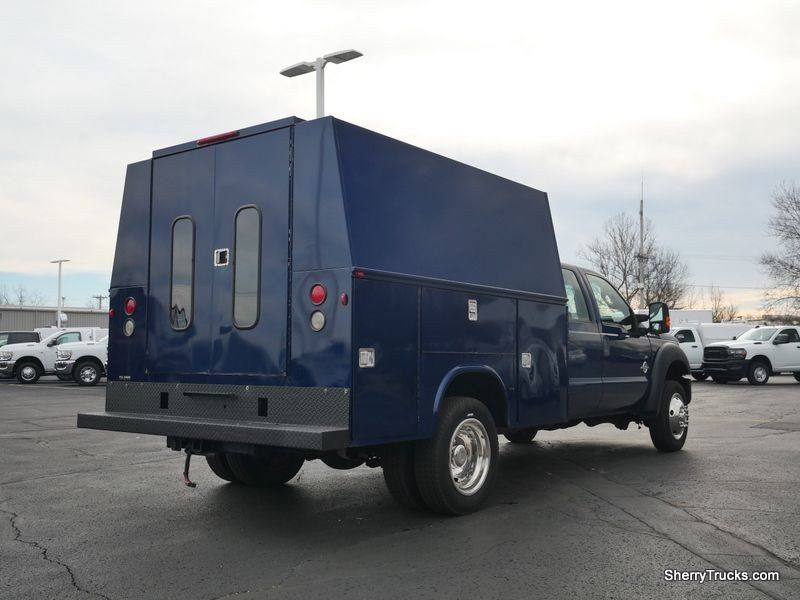 2011 Ford F-450 Chassis XLImage 17