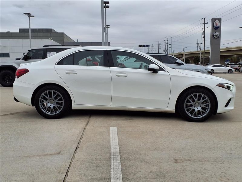 Used 2019 Mercedes-Benz A 220 220Image 9