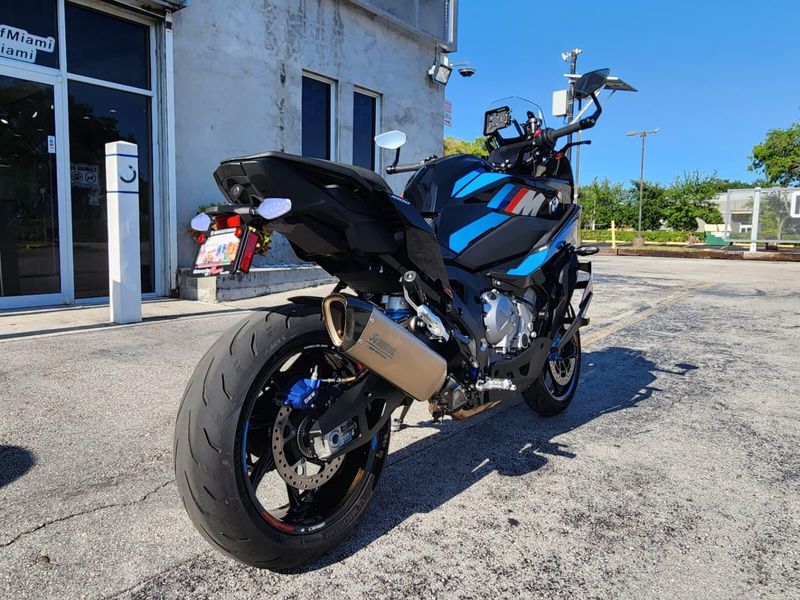 Used 2024 BMW M1000XR Image 13