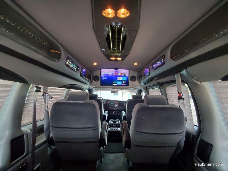 Used 2015 GMC Savana 2500 Image 30