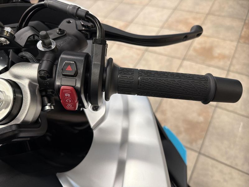 New 2026 CFMOTO 675SS Image 24