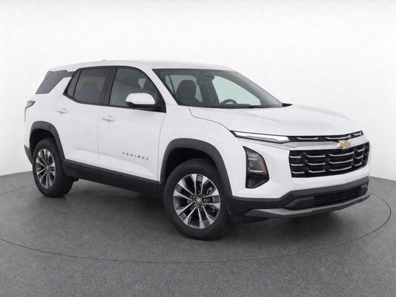 Used 2026 Chevrolet Equinox LT