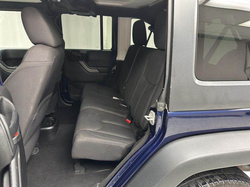 Used 2013 Jeep Wrangler Unlimited SportImage 15
