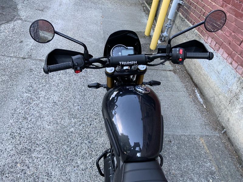 2026 Triumph SCRAMBLER 400 XC