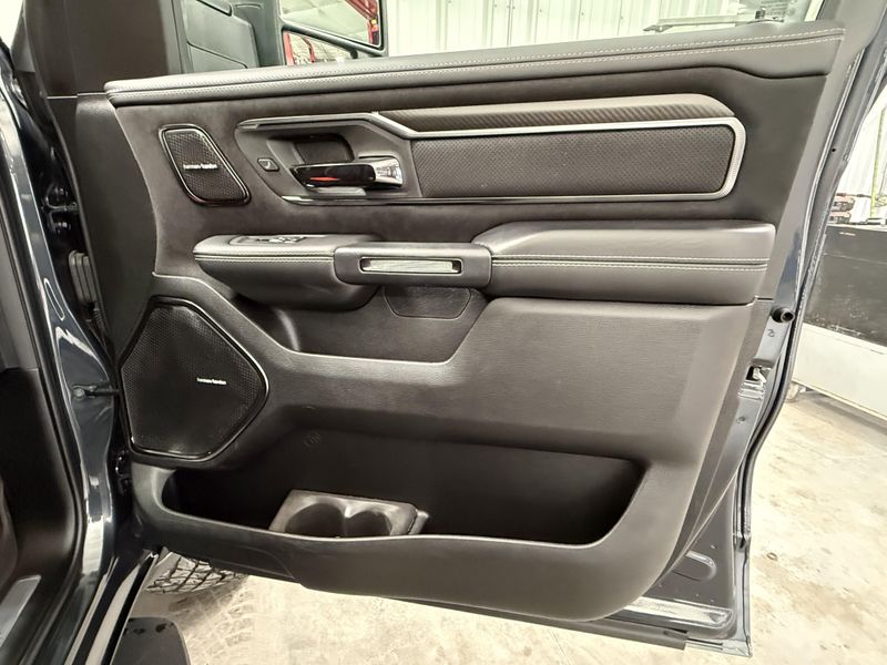 Used 2025 RAM 1500 RHOImage 8