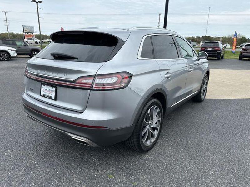 2022 Lincoln Nautilus ReserveImage 7