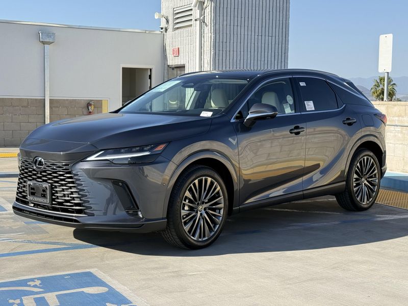 New 2026 Lexus RX 450h+ LuxuryImage 7