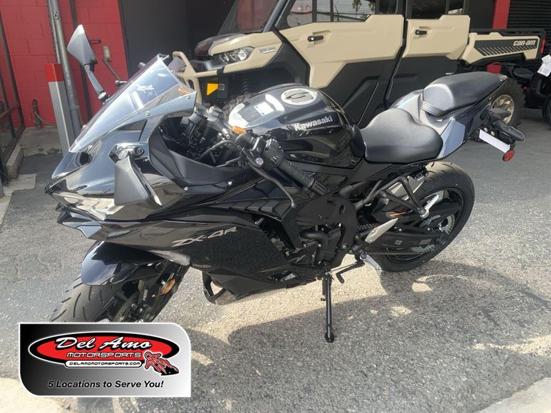 New 2026 Kawasaki NINJA ZX-4RR ABS Image 1