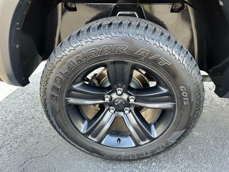 2021 RAM 1500 Classic WarlockImage 27
