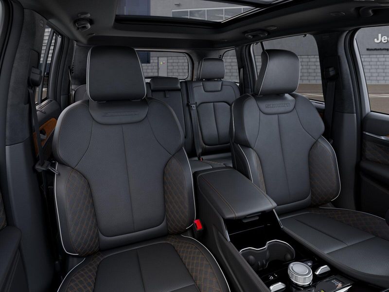 New 2027 Jeep Grand Cherokee Summit