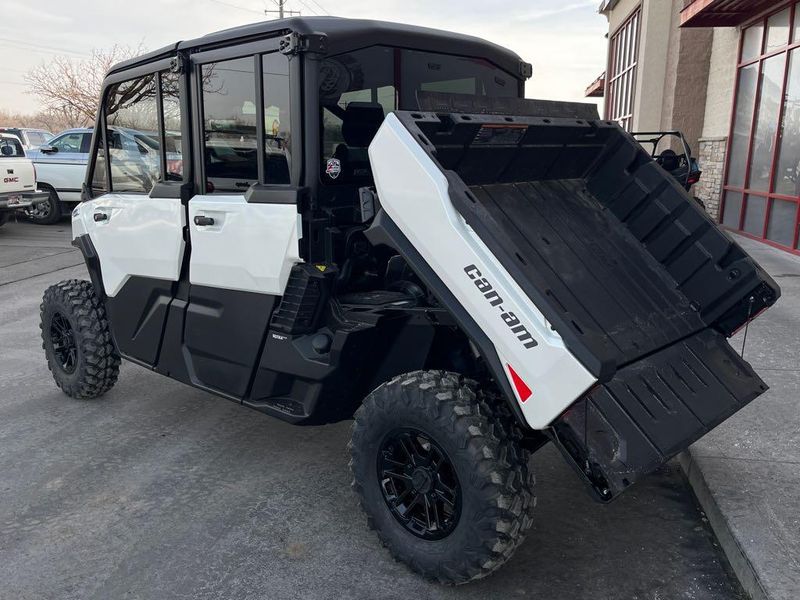 New 2026 Can-Am DEFENDER MAX LTD HD11 