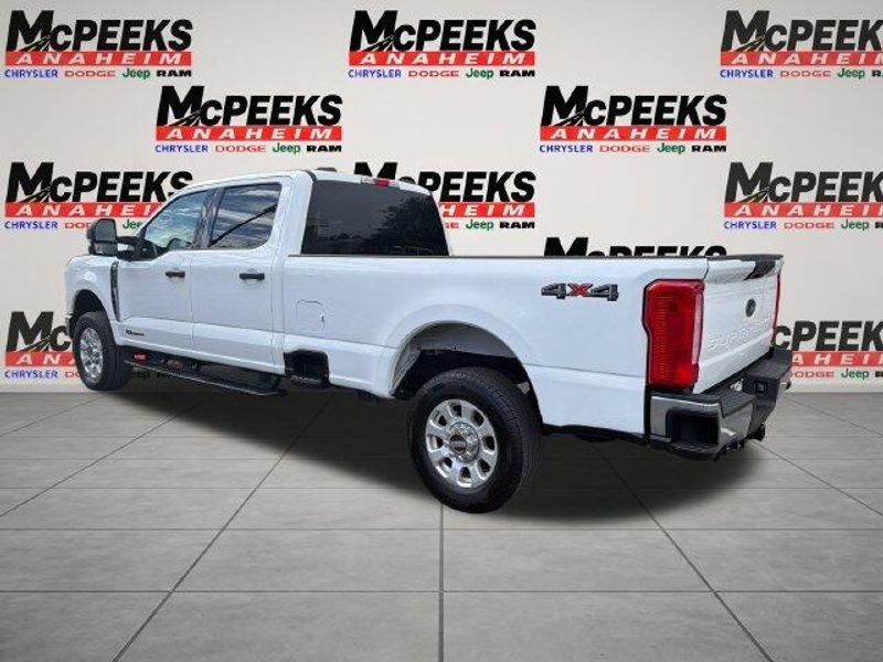 Used 2024 Ford F-250 XLTImage 3