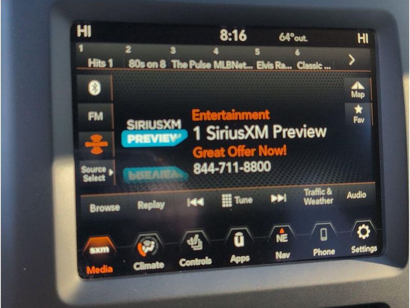 Used 2023 Jeep Cherokee Altitude LuxImage 14