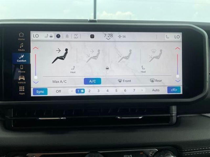 New 2025 Jeep Gladiator High Tide 4x4