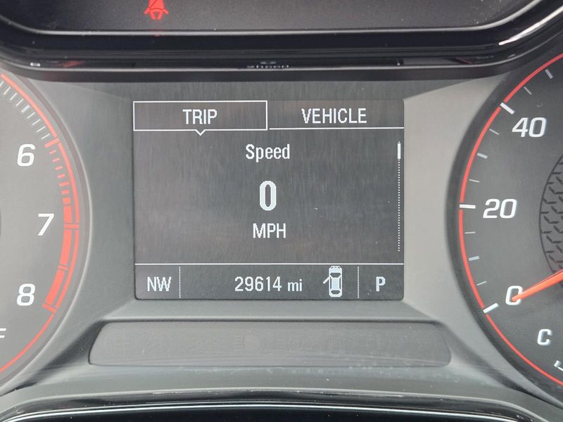 Used 2024 Chevrolet Trax FWD 4dr 1RS