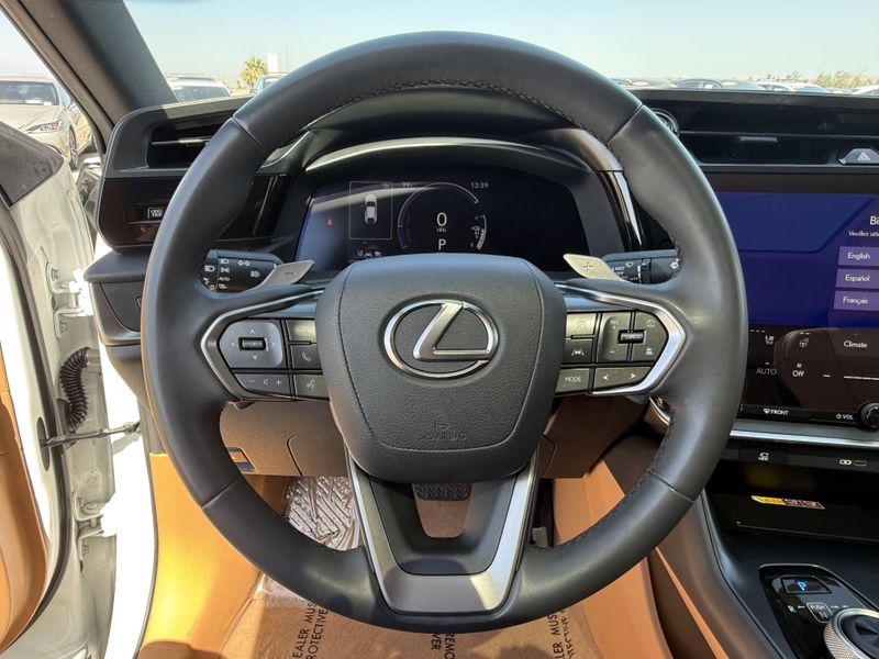 Used 2025 Lexus RZ 300e PremiumImage 23