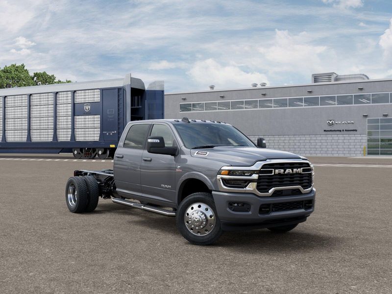 New 2026 RAM 4500 Big Horn Chassis Crew Cab 4x4 60