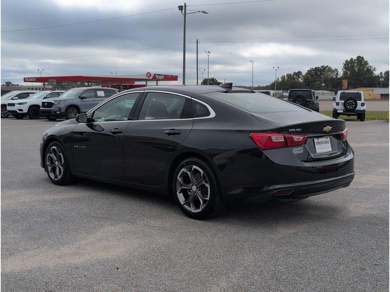 Used 2023 Chevrolet Malibu LTImage 3