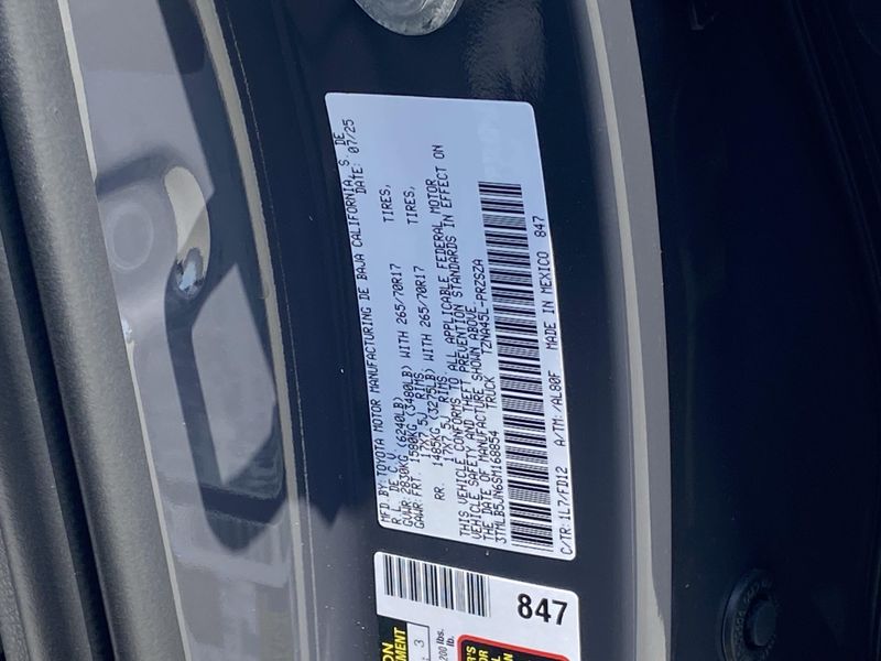 New 2025 Toyota Tacoma TRD Off RoadImage 20