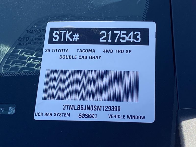 2025 Toyota Tacoma TRD SportImage 21