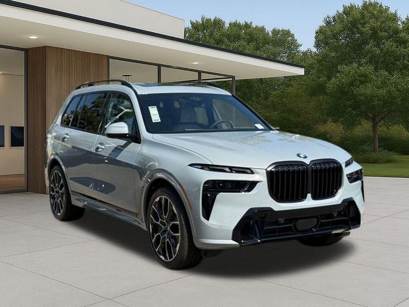 New 2026 BMW X7 xDrive40iImage 6