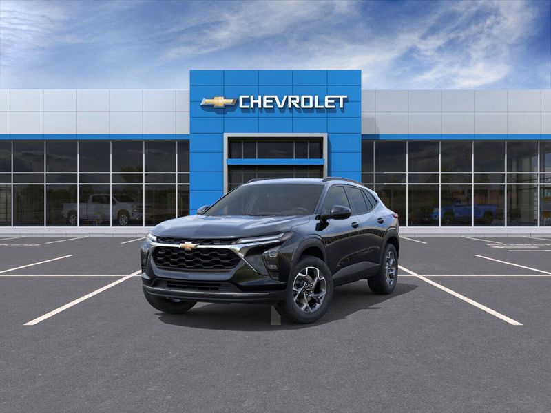New 2025 Chevrolet Trax LTImage 8