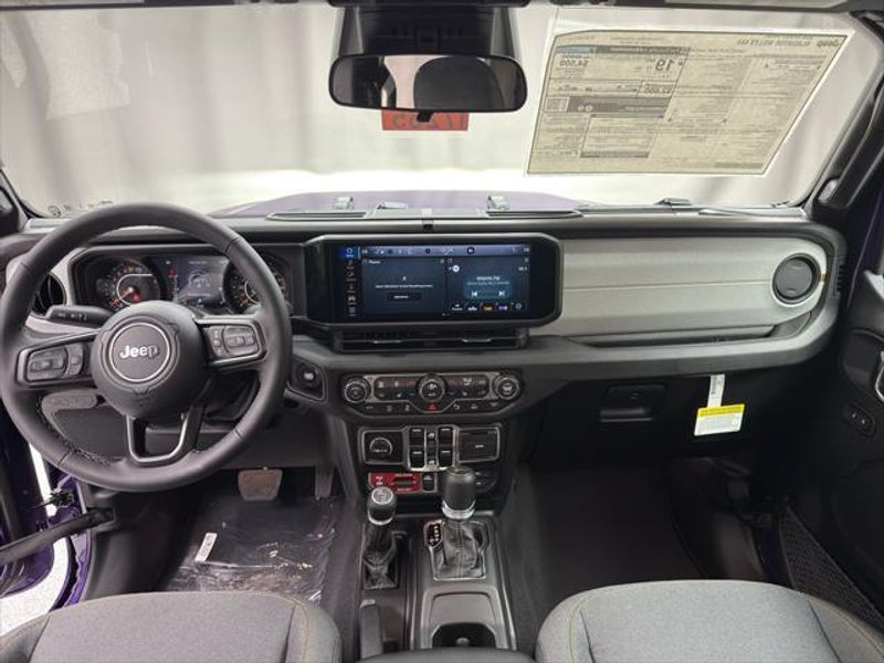 New 2026 Jeep Gladiator Willys 4x4Image 8