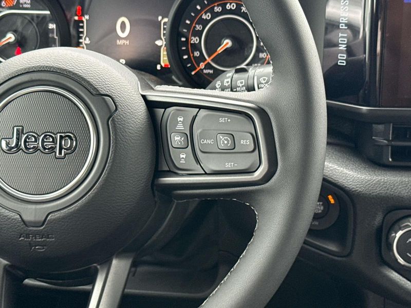 New 2026 Jeep Wrangler 4-door 85th Anniversary Edition