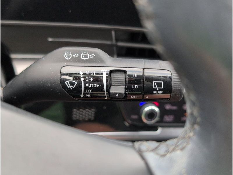 Used 2024 Kia Sportage EXImage 25