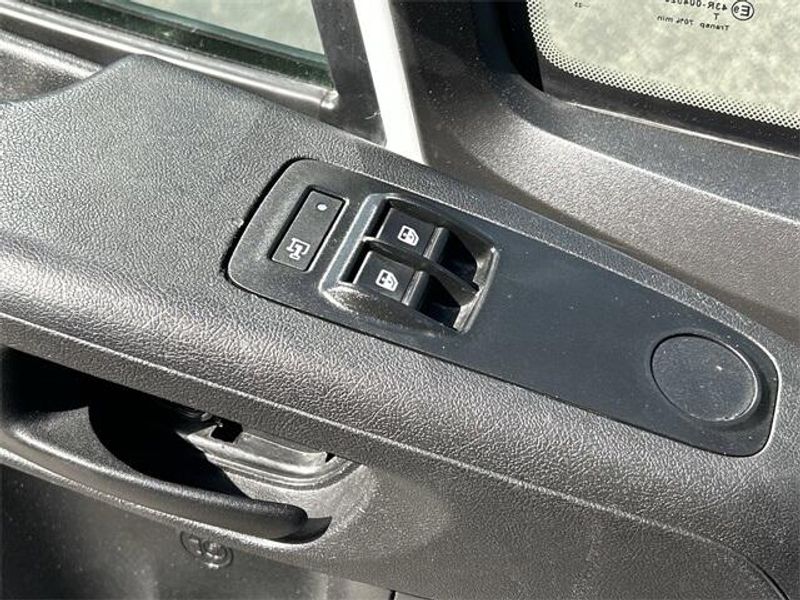 2023 RAM ProMaster 2500 High RoofImage 19