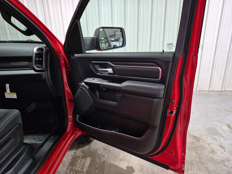 2025 RAM 1500 Big Horn Crew Cab 4x4 6