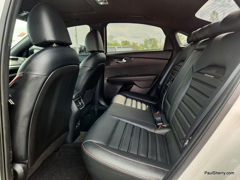 2023 Kia Forte GTImage 38
