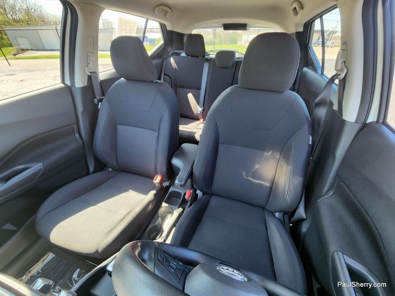 Used 2023 Nissan Kicks S