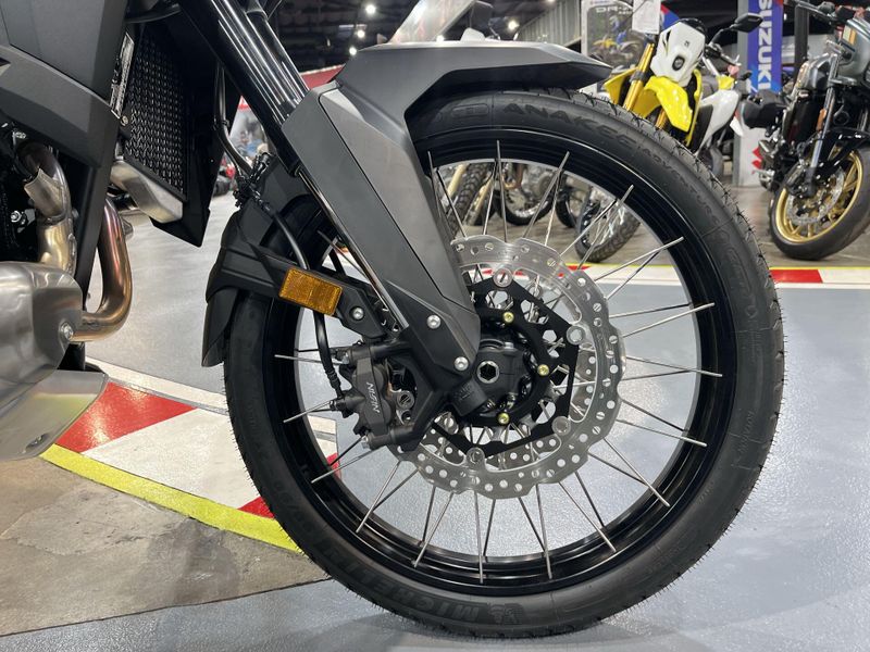 New 2025 Honda AFRICA TWIN DCT Image 24