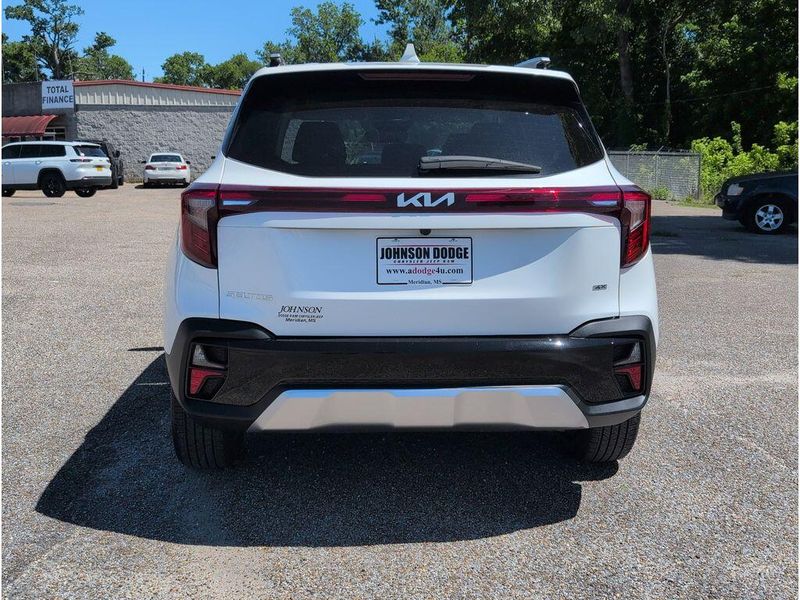 Used 2025 Kia Seltos SImage 4