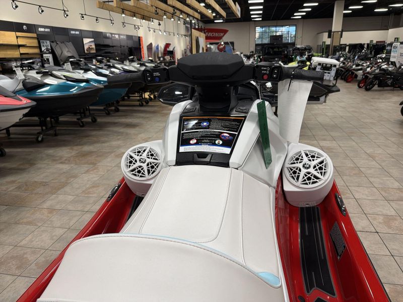 New 2025 Yamaha VX LIMITED Image 22