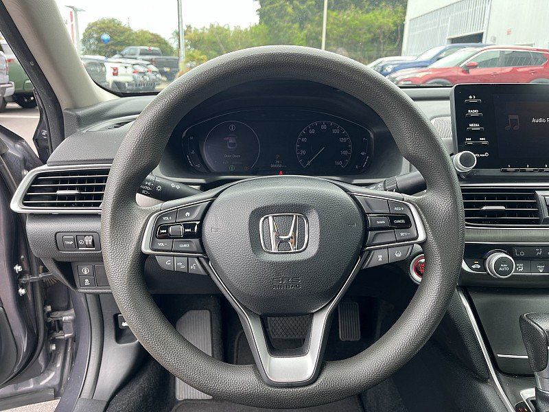 2019 Honda Accord 4d LX 1.5LImage 11