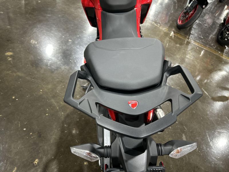 Used 2023 Ducati MULTISTRADA V2 S Image 17