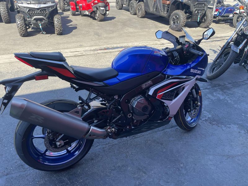 New 2027 Suzuki GSX-R1000 40TH ANNIVERSARY EDITION Image 11