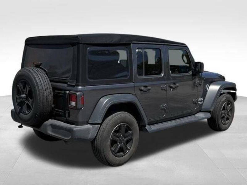 Used 2018 Jeep Wrangler Unlimited Sport S