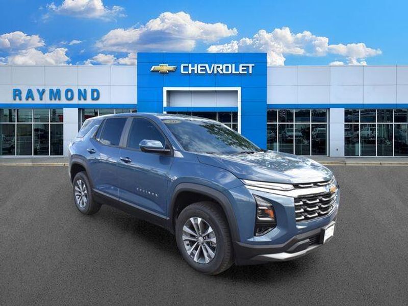 New 2026 Chevrolet Equinox LTImage 1