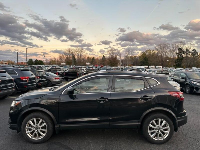 2020 Nissan Rogue Sport SVImage 9