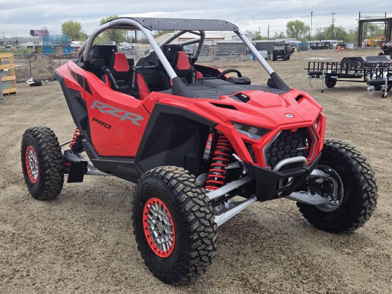 New 2026 Polaris RZR PRO R ULTIMATE 
