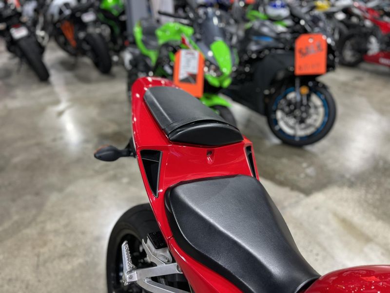 Used 2024 Honda CBR600RR Image 13