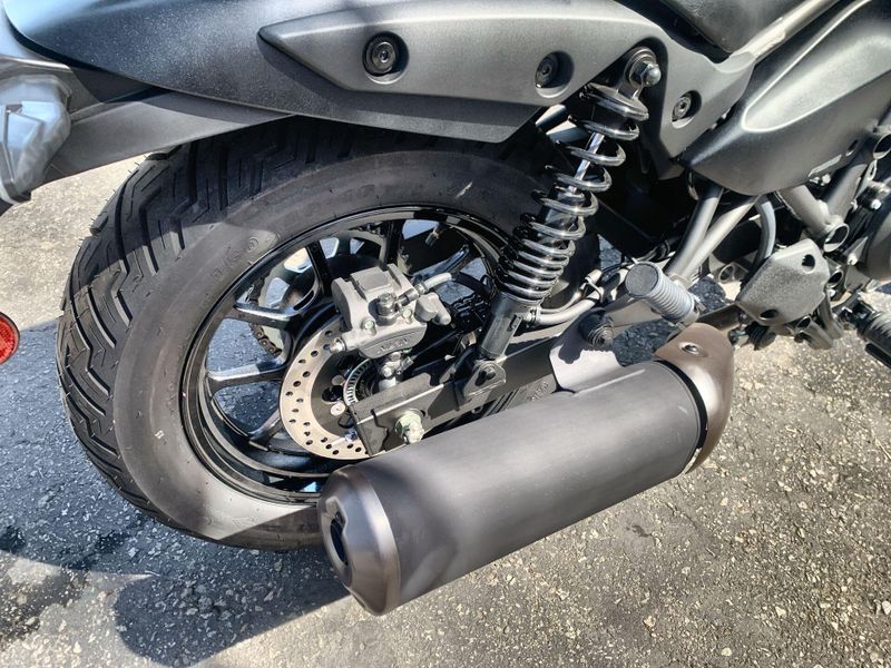 Used 2026 Kawasaki Eliminator ABS Image 25