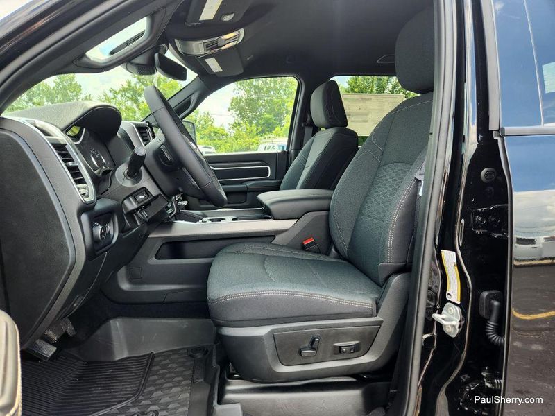 New 2025 RAM 3500 Big Horn Crew Cab 4x4 8