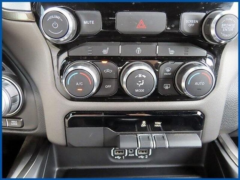 2022 RAM 1500 RebelImage 18