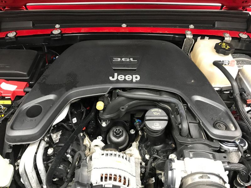 Used 2021 Jeep Wrangler Unlimited Sport AltitudeImage 26