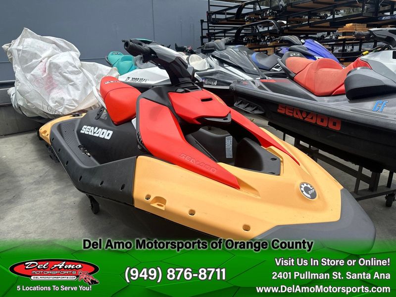 2024 Sea-Doo SPARK FOR 2 Image 2