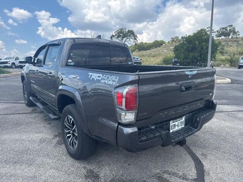 2021 Toyota Tacoma 4x4 SR photo 7